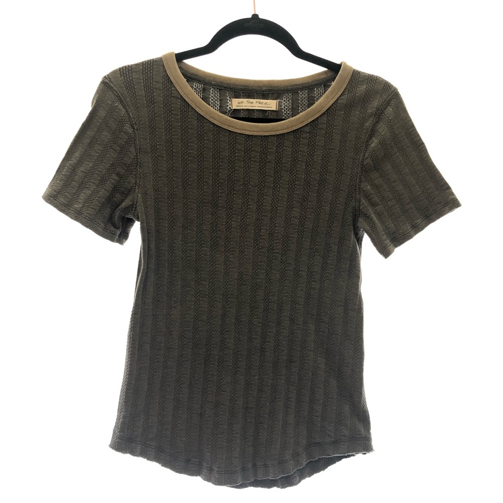 We the free green stretch t shirt size medium